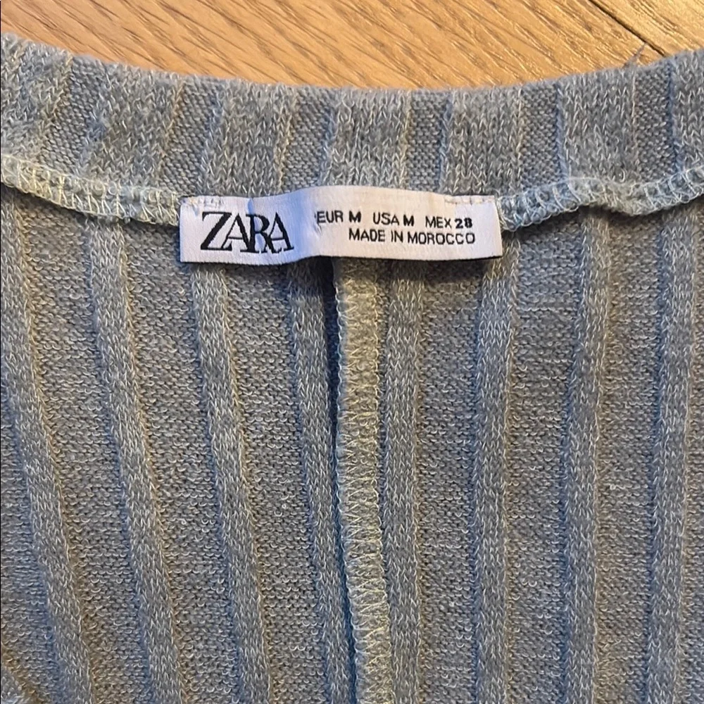 Zara V-Neck Ribbed Sweater
